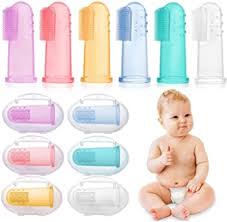 Das zähneputzen muss so früh wie möglich erfolgen, um eventuelle schäden an den milchzähnen zu vermeiden. Hbselect 6 Pcs Baby Zahnbursten Zahnpflege Kinder Silikon Finger Mundpflege Mit Aufbewahrungsbox Zahneputzen Massage Fur Mundhohle Amazon De Drogerie Korperpflege