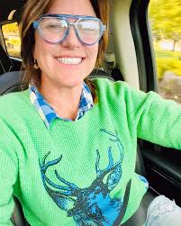 My everyday, I am a one eyed wizard! I wore shades of blue today along with  my cheapy readers to celebrate the Lions win! Roarrrrrrrr Detroit Hustle &  so deserving ! Congratulations!