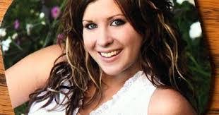 Candace Reid's Instagram, Twitter & Facebook