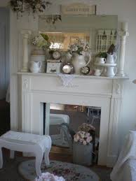 62 Inspiring And Fresh Spring Mantels Digsdigs Shabby Chic Fireplace Cottage Decor Shabby Chic Homes