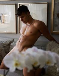 Tayo Ricci, the Hot Aussie with 14 Million Followers Blowing Up Social  Media — Twink Blog