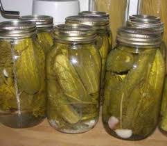 Pots Cornichons Faits Maison Cornichon Au Vinaigre Cornichons Cornichon