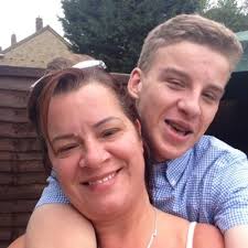 sally townsend (@sallytDD)