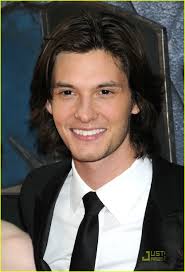 Prince Caspian Charges Paris: Photo 1121241