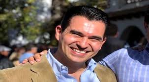 Renuncia Gil Baca en la JMAS tras caso Villarreal