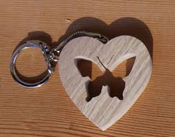 Porte Clef Animaux En Bois Porte Clef Coeur Et Papillon Fait Main En Bois De Hetre Massif Porte Clef Bijoux En Bois Porte Cles En Bois