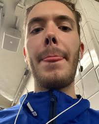 hiiiii <333 • I fell off the face of the earth and I've now returned 🦋 I  graduated, moved to NYC, and made an album (soft launch hehehe). I have  sooooo