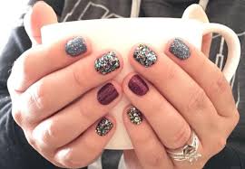Color street offers an excellent way to switch up your nail look without heading to the salon. Glitter Nail Ideas Nails Color Street Nails Hair Nails Make Up