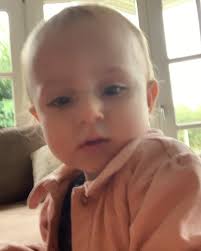 Toet toet, vroem, tsjuss, bye, thank you en doei! 😅, #3taligspreken #anna  #vakantiememoires