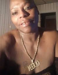 Beatrice Fort's Instagram, Twitter & Facebook