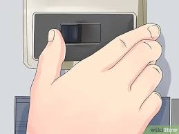 Die diamantbohrkrone darf keinesfalls parallel auf die fliese bzw. Fliesen Um Eine Steckdose Kleben 15 Schritte Mit Bildern Wikihow