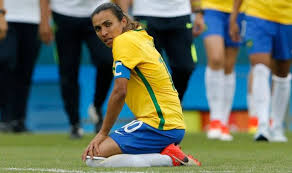 La tri femenina afrontará dos amistosos la entrenadora de la selección ecuatoriana de fútbol femenino, emily lima, y parte. Rio 2016 El Fracaso De Marta Y La Seleccion Femenina De Futbol De Brasil Eliminadas De Las Olimpiadas Por Suecia Bbc News Mundo