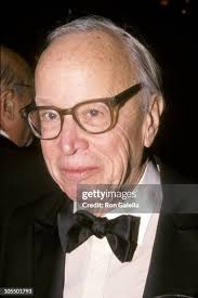 762 Arthur Schlesinger Jr Photos & High Res Pictures