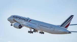 Air france is by your side. Air France Lance Des Tarifs Low Cost Pour Ses Vols France Usa French Morning Us