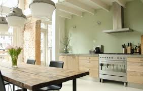 10 Beautiful Kitchens With Green Walls Green Kitchen Walls Sage Green Kitchen White Kitchen Interior Design