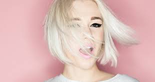 Bila kamu termasuk salah satu orang yang ingin mencoba mengecat rambut sendiri di rumah, tapi belum memiliki pengalaman terkait hal ini, yuk simak. Cara Mewarnai Rambut Sendiri Dengan Mudah Dan Rapi Kawaii Beauty Japan