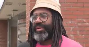 Do to the sanctuary city of National City policy in protecting  legal/illegal criminals. The good working class of NC🩵 will never know his  true identity and legal status. But one thing we