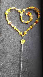 Auberginefarben mit blumen freude bereiten. Blumen Oder Gartenstecker Aus Draht Mit Perlen Perlen Basteln Perlenarbeiten Basteln