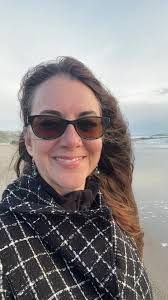 Lori Wilder's Instagram, Twitter & Facebook