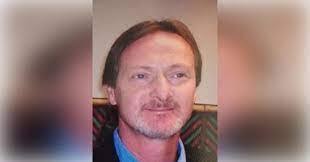 Russell Grubbs's Instagram, Twitter & Facebook