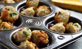 Ground turkey is used in this low carb turkey recipe because it leaner than ground beef and tastes excellent when combined with fresh herbs. Healthy Turkey Recipes Diabetic Gourmet Magazine