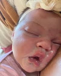 Did you know Breastfeeding directly benefits you as the Mom? So often we  hear how nutritious it is for the baby (and don't get me wrong- it IS!) but  it is also