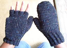 There are also a few types to work up in relation to the fingers and thumbs: Ravelry Crocheted Mittens Fingerless Gloves Women S Pattern By Sue Norrad
