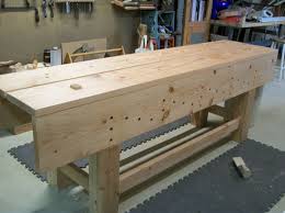 The link also includes a video on the construction and a free pdf plan. Found On Bing From Gallantgaloot Wordpress Com Woodworking Bench Plans Workbench Plans Woodworking Projects