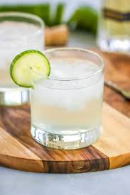 A maui island breeze is a cocktail that will make you dream of hawaii! Cucumber Vodka Elderflower Cocktail The Culinary Compass