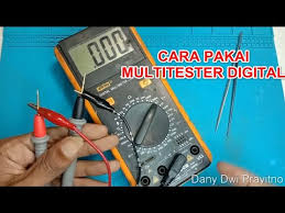 Pencarian dengan avo digital berkebalikan dengan avo analog. Cara Menggunakan Avometer Digital Multitester Multimeter Youtube