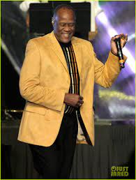 The hottest net's milf wife clips, hand choose wife wife videos & mostly the best free milf wife movies on the net O 5prpinwhoj1m