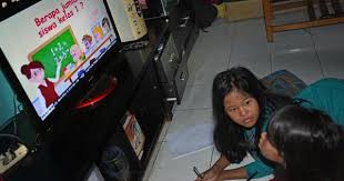 Seperti contoh ketika anda menonton tv, kemudian. Jadwal Lengkap Tv Analog Disetop Di Jakarta Hingga Papua Teknologi Katadata Co Id