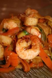 Wok De Crevettes Et Petoncles Aux Legumes Sautes Plaisirs Et Gourmandises Legumes Sautes Recette Asiatique Recettes De Cuisine
