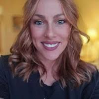 Erin Whinnery's Instagram, Twitter & Facebook