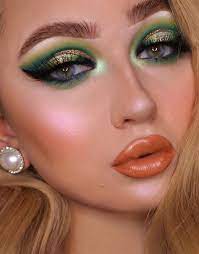 Wie gehst du beim schminken vor? 3 Make Up Looks Die Knallen Asos