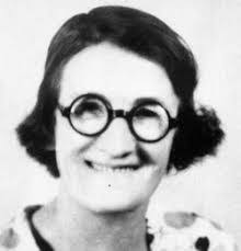 Lottie Rowe's Instagram, Twitter & Facebook