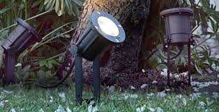 Lampu hid yaitu sebuah jenis lampu yang mampu menghasilkan pancaran cahaya yang sangat terang. Lampu Sorot Taman Blog Qhomemart