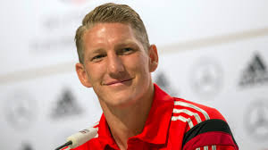 Bastian schweinsteiger ist ein ehemaliger bastian schweinsteiger ist ein ehemaliger deutscher fußballspieler. Schweinsteiger Aufregung Um Ein Foto Mit Ana Ivanovic Panorama Sz De