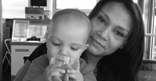 My sister Mary Davis is still out there, unknown where she is 🥺 family and  friends are trying to hold it together to find her. She's about 5'6 5'7  brown hair, maybe