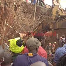 About 100 metres of the structure fell, while other sections remain standing. Ka7lirjz Slnm