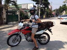 Rent Motorbike In Quezon City The Xr 150 Boasts A 12 Litre Fuel Tank Capacity And With A 52 5 Km L 50 Km H Consumption Motorbikes Southeast Asia Philippines