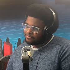 As a @urichmond #leadershipstudies senior, Ben Queen, '23, was general  manager and a lead #DJ at @wdceradio. Today, he is associate producer at  @siriusxm, producing #radioshows