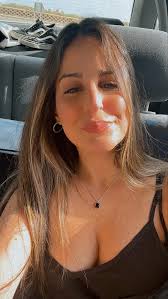 Follow @miguelarmandocorr