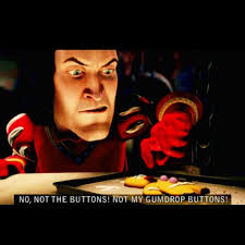 Gingerbread Man Eat Me Lord Farquaad Tell Me Or I Ll Reaches Down Gingerbread Man No Not The Funny Movies Movie Scenes Dreamworks Animation