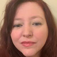 Vicky Erickson's Instagram, Twitter & Facebook