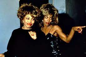 Hier findest du super preise und kannst richtig viel geld sparen. Tina Turner And Angela Bassett Angela Bassett Celebrities Tina Turner