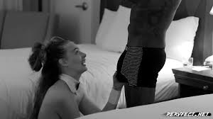 Painful sex but she does what she has to, to keep her job - XNXX.COM