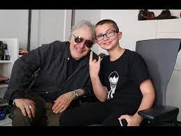 Mar 16, 2015 · band manager alan sacks confirmed they were in the process of leaving sony, but said there were no other details to give. Alan Sacks Phil Spector Why He No Longer Manages Unlocking The Truth His New Book Youtube