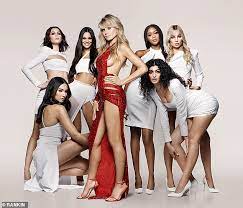 Im großen finale stehen diesmal gleich fünf kandidatinnen. Heidi Klum Looks Incredible In A Very Racy Red Gown For Germany S Next Top Model Shoot Daily Mail Online