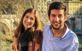 Da juventude popular à liderança do cds em 13 anos. Francisco Rodrigues Dos Santos Novo Lider Do Cds Esta Noivo E Muito Apaixonado Prefiro A A Minha Propria Vida Vip Pt